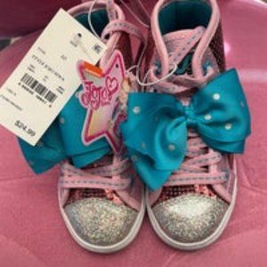 Jojo siwa size 10T shoes